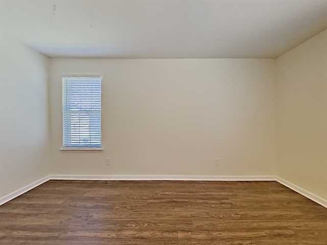 608 Angel Way Ct - Photo 3 of 16