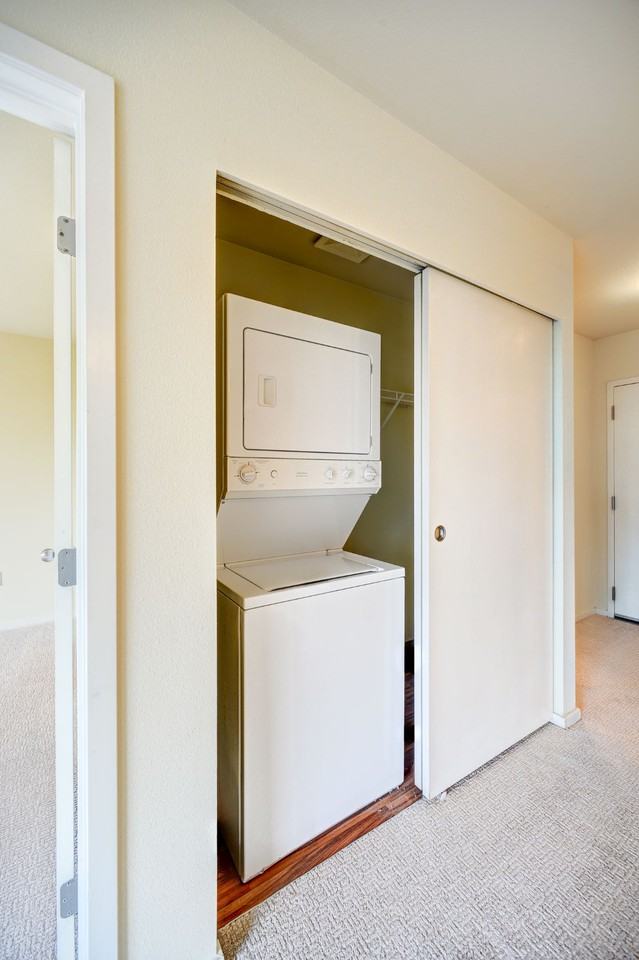 TraVigne on Eleventh Avenue - Photo 5 of 18