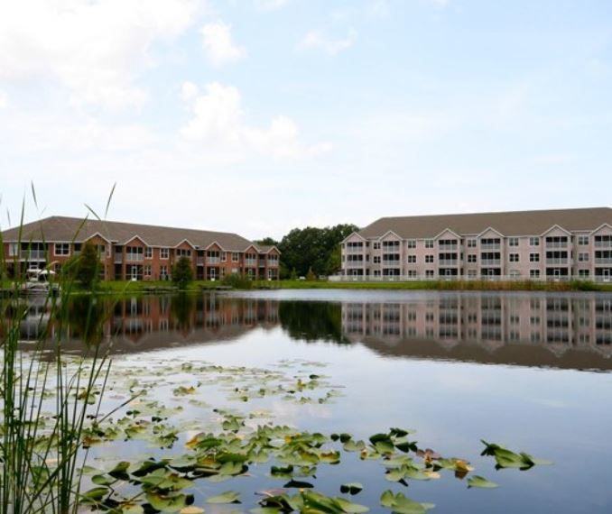 2605 Emerald Lake Ct - Photo 2 of 11