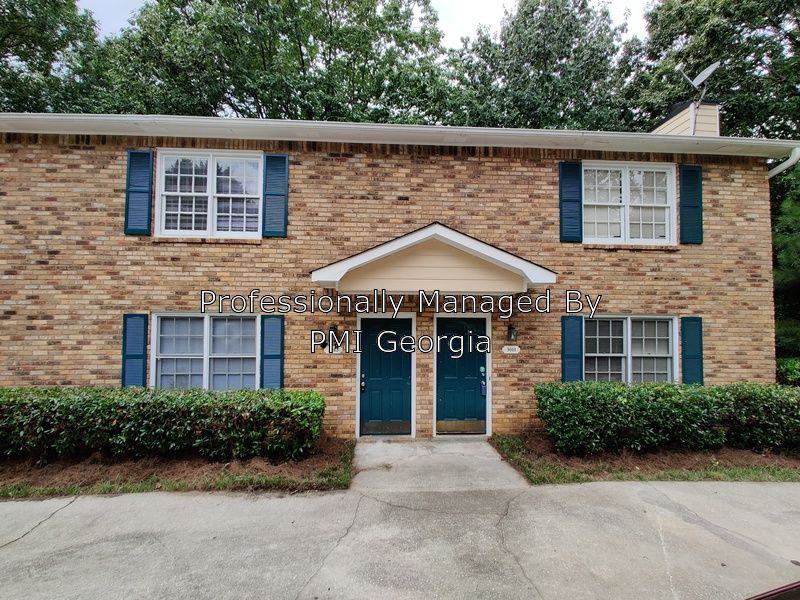 3013 Spruce Cir - Photo 3 of 21