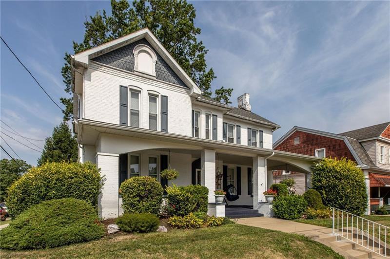 322 W Pike St - Photo 2 of 16