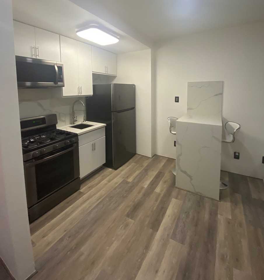 1929 26th Avenue #10 - Photo 2 of 11