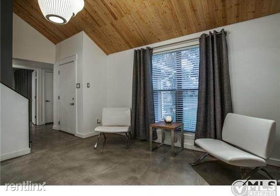 10830 Hayfield Dr - Photo 2 of 10