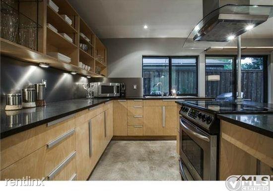 10830 Hayfield Dr - Photo 3 of 10