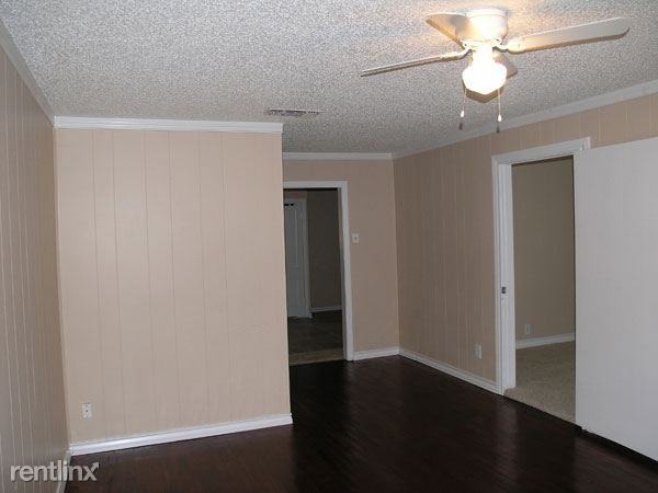 3516 Wilbarger St - Photo 3 of 8