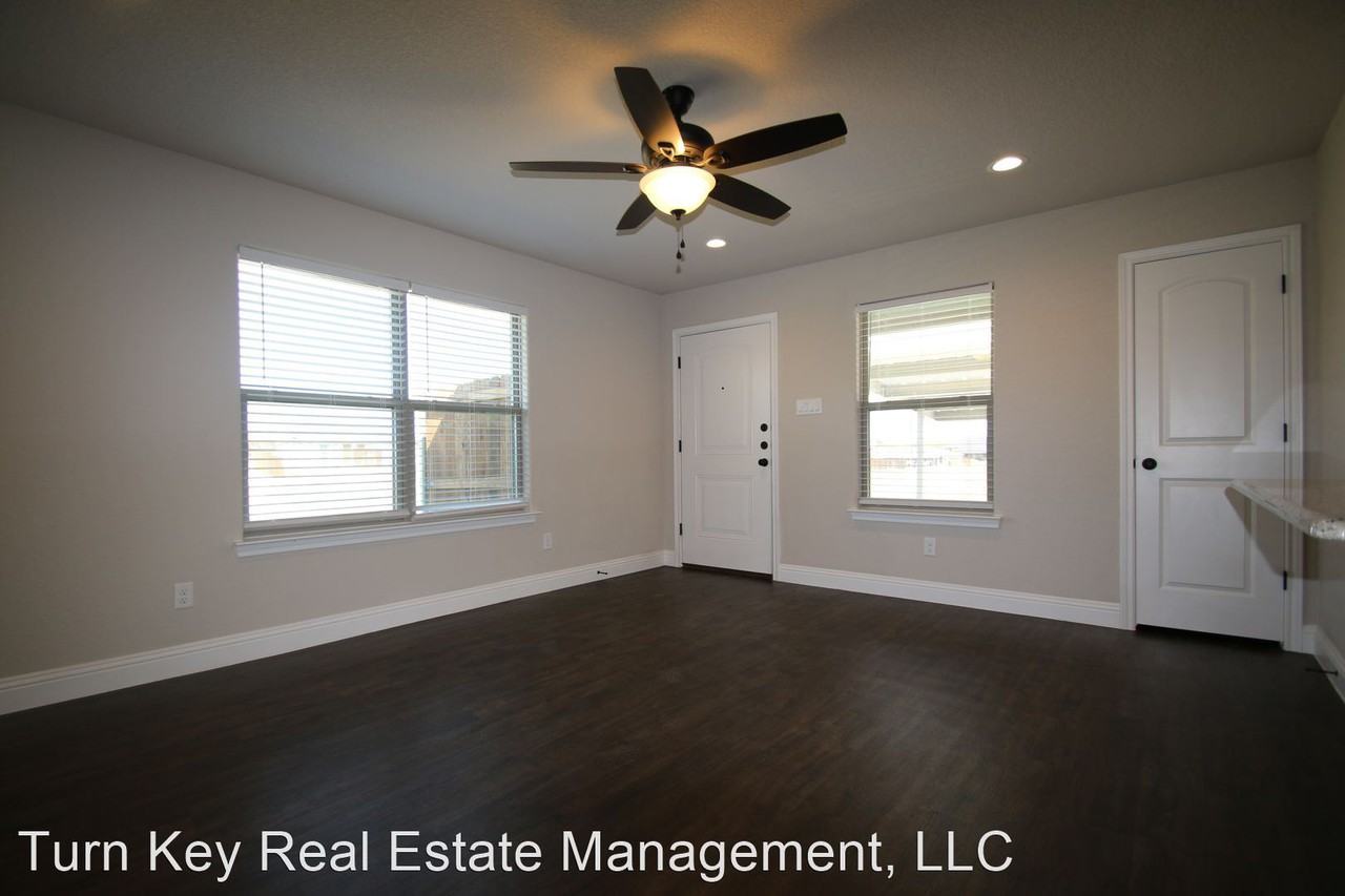 118-120 Crossbow Ct. - Photo 2 of 26