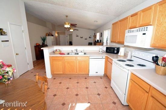 5308 Ridge Rock Ave NW - Photo 3 of 10