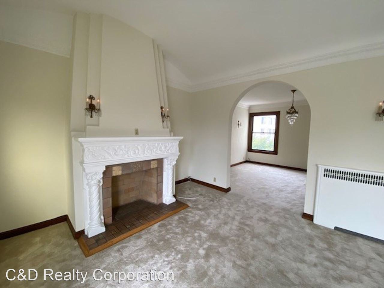 1780 Lombard St - Photo 3 of 19