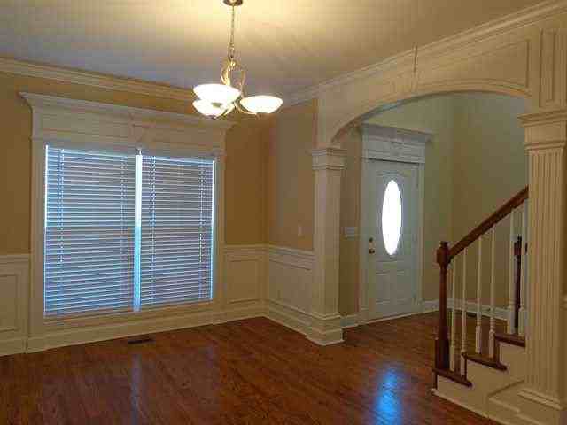3425 Genoa Dr - Photo 2 of 20