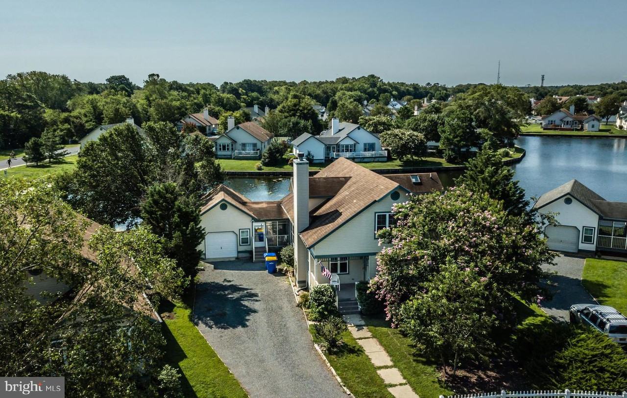 6 Johns Ct - Photo 2 of 16