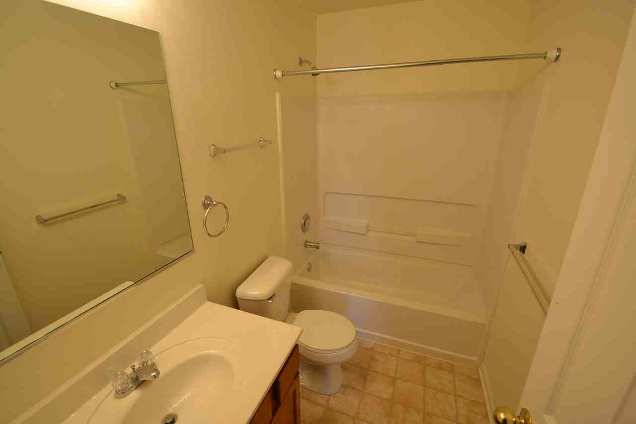 2153 Sweetwater Dr - Photo 2 of 9