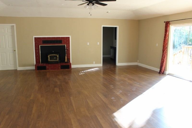 14515 Bobbie Ln - Photo 2 of 10