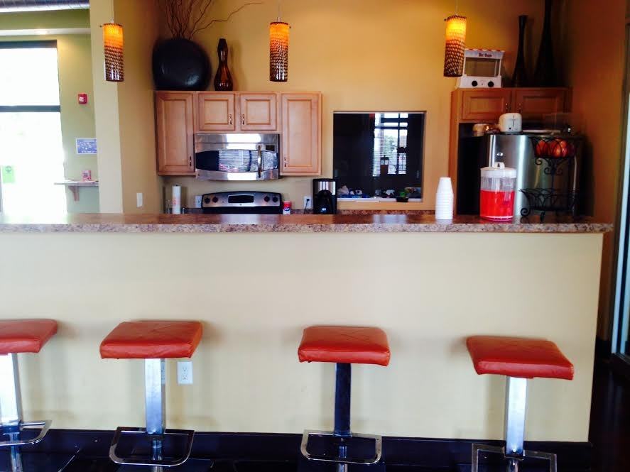 1411 SW 13th St - Photo 3 of 6