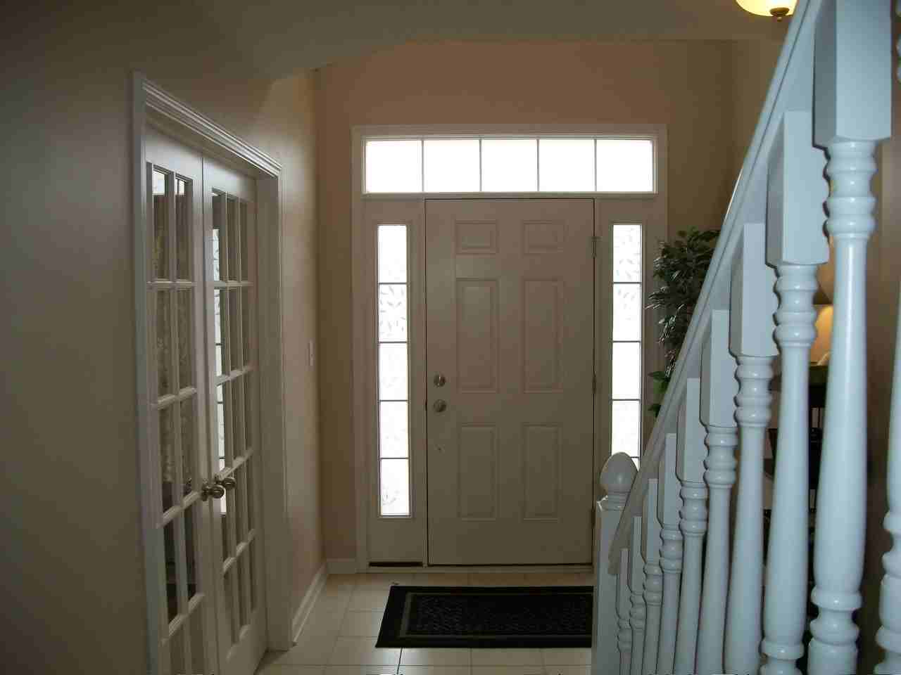 11455 Reagan Dr - Photo 3 of 21