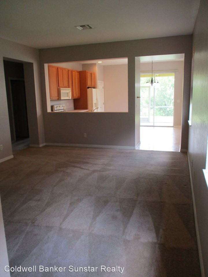 13282 Sw Pembroke Cir N - Photo 2 of 14