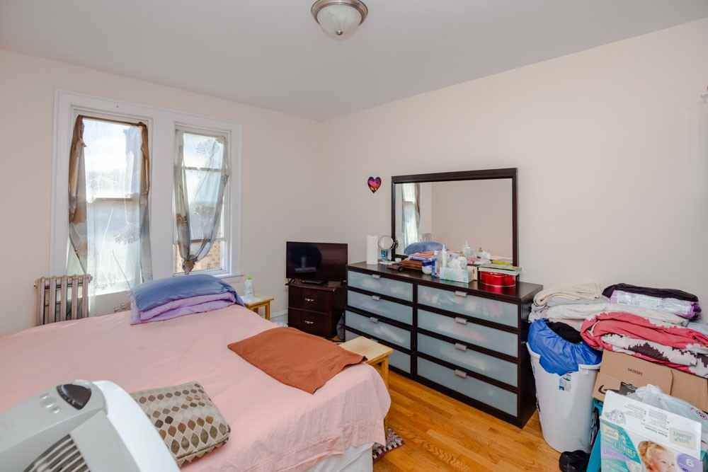 2923 North Long - Photo 3 of 16