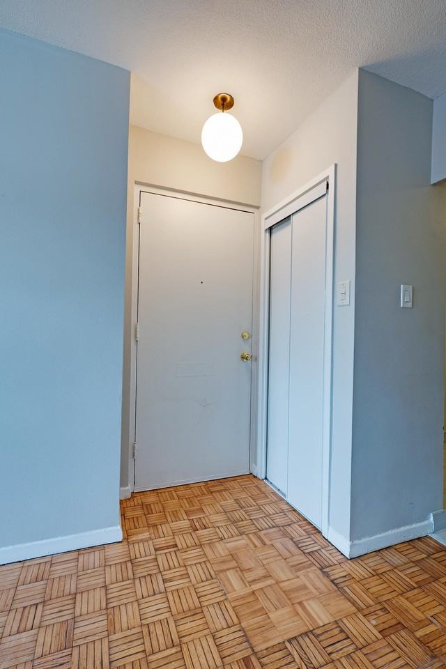 55 Lee Ave - Photo 6 of 14