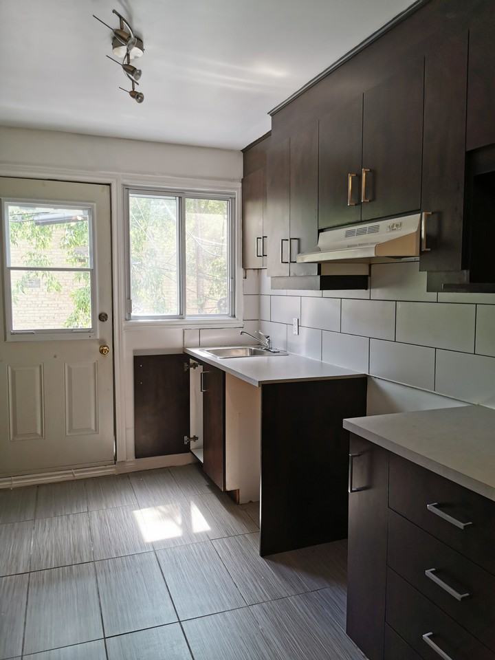 3250 Rue Sainte-Lucie - Photo 2 of 23