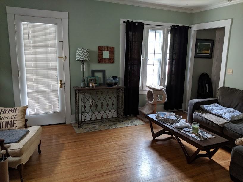 325 Field Street - Photo 2 of 11