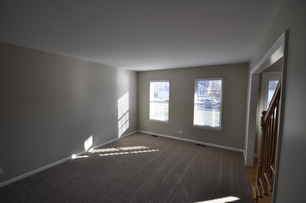 2011 Kensington Pl - Photo 3 of 16