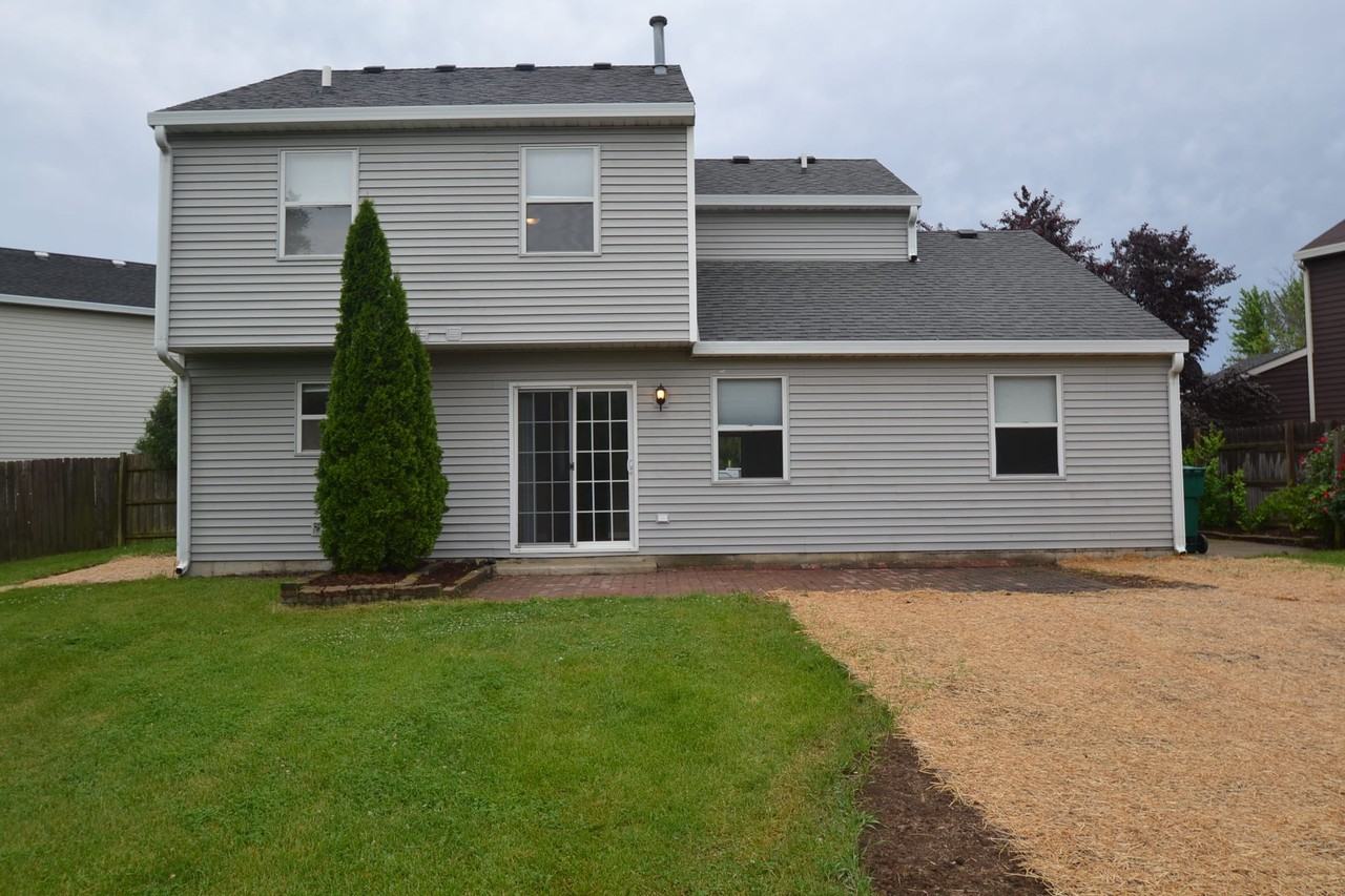 210 Mary Ct - Photo 2 of 16