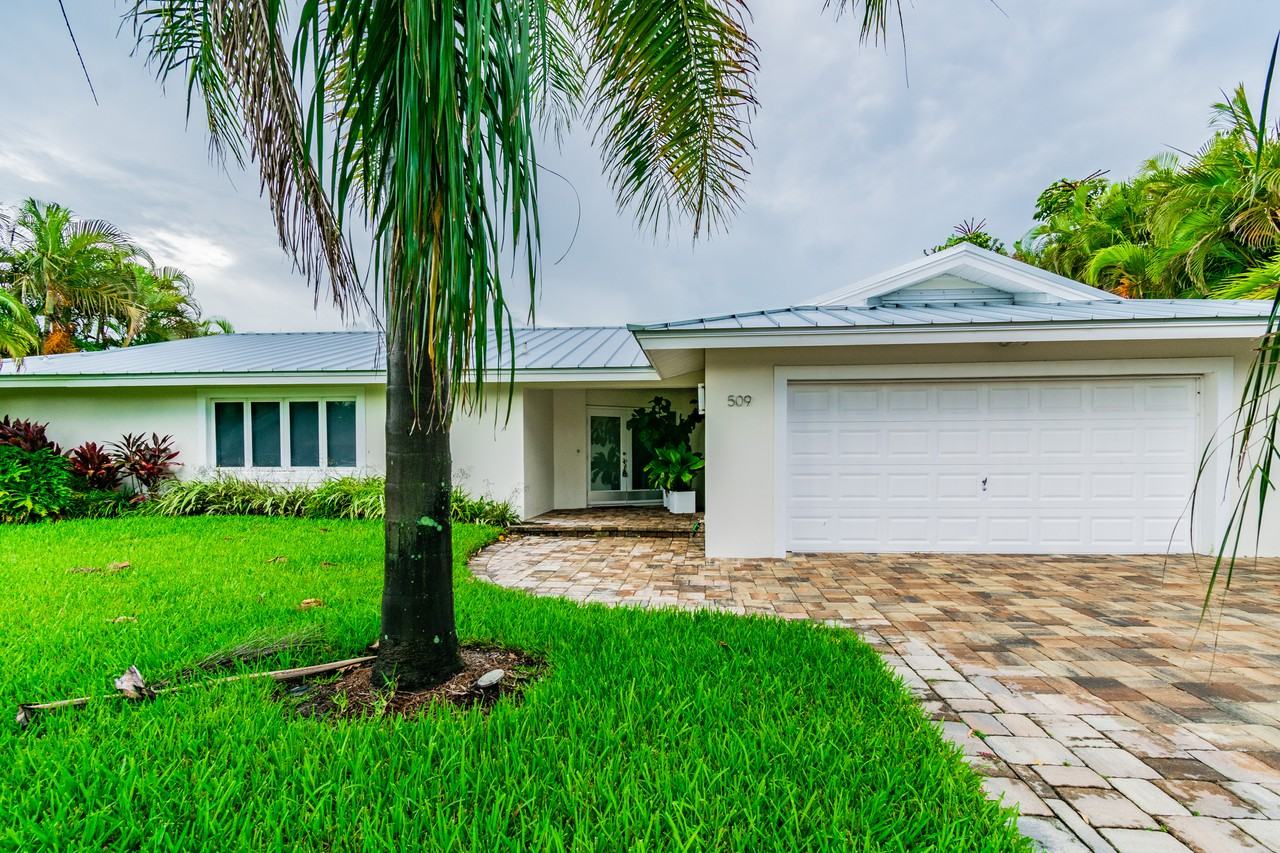 509 55th Ave - Photo 2 of 50