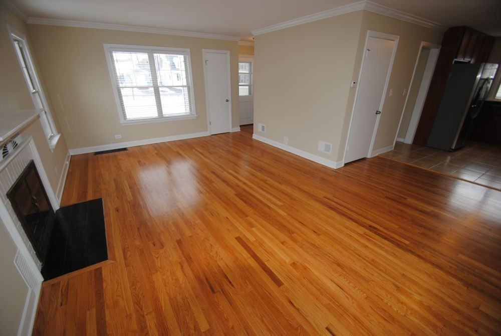 1625 Elder Ln - Photo 3 of 9