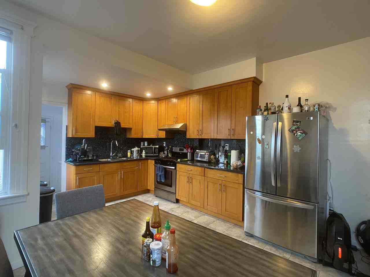 965 Florida Street - Photo 3 of 8