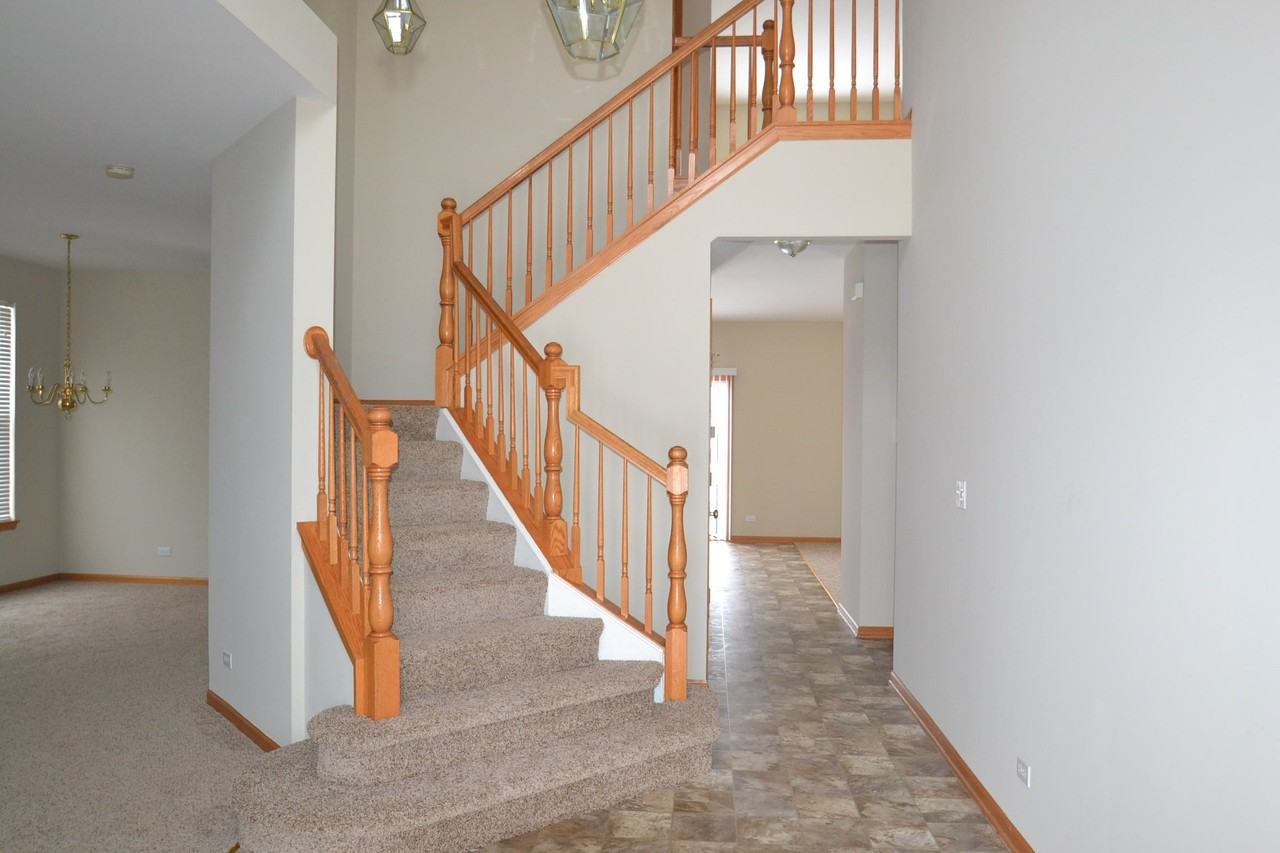 10317 Brighton Ln - Photo 2 of 16