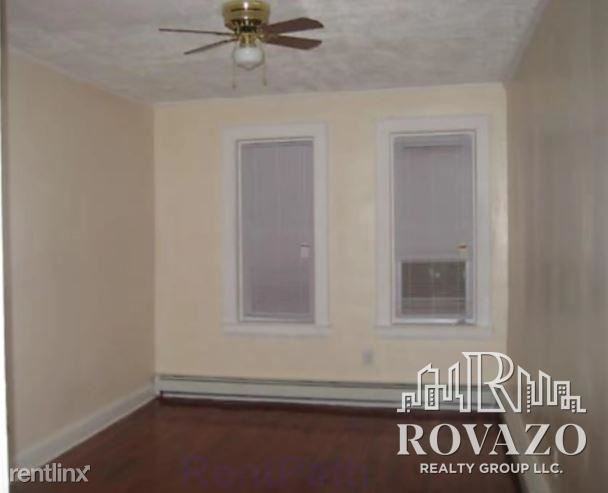 391 13th Ave - Photo 2 of 4
