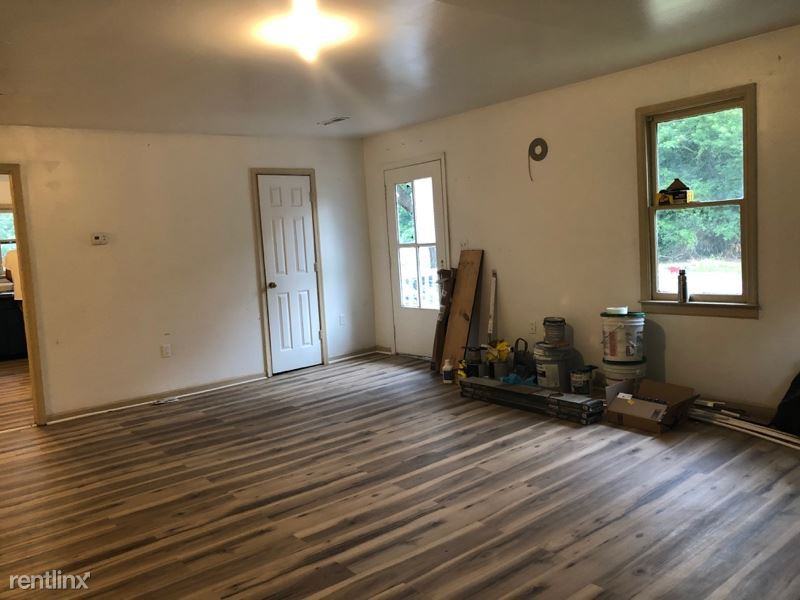 16688 16688 New Baltimore Rd 2 - Photo 3 of 16