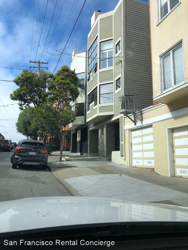 426 Fillmore St #C - Photo 2 of 18