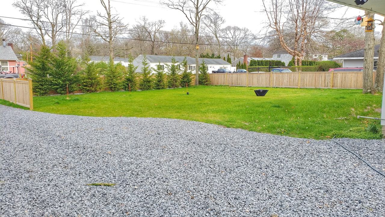 125 Royal Avenue - Photo 3 of 14