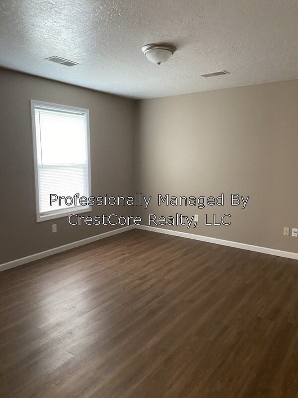 125 Reynolds Ave - Photo 2 of 9