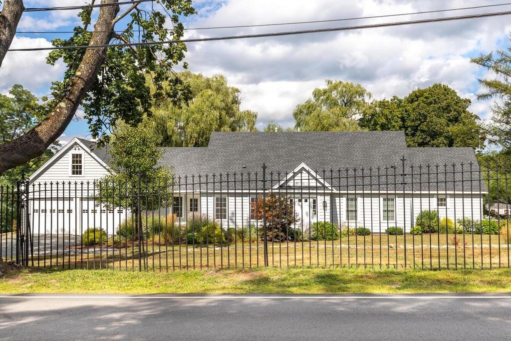 91 Larch Row - Photo 2 of 29