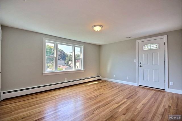 150 Erie St Unit 2 - Photo 2 of 10