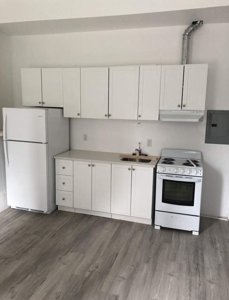 379 Cooper St, Ottawa, ON K2P 0G8 Apartment for Rent PadMapper