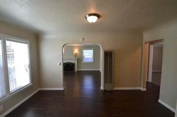 11148 Linden St - Photo 3 of 7