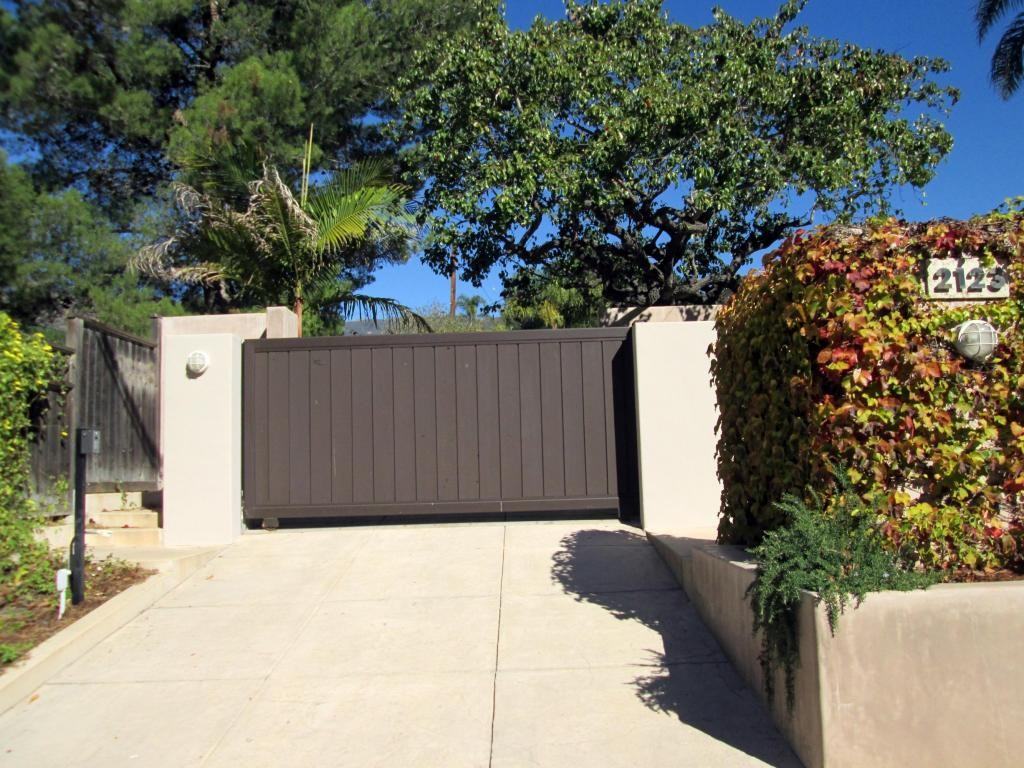 2123 Sycamore Canyon Rd - Photo 2 of 24