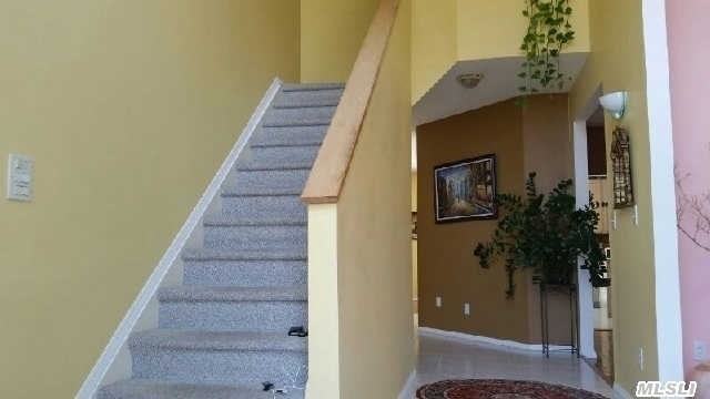 139 Raspberry Ct - Photo 2 of 18