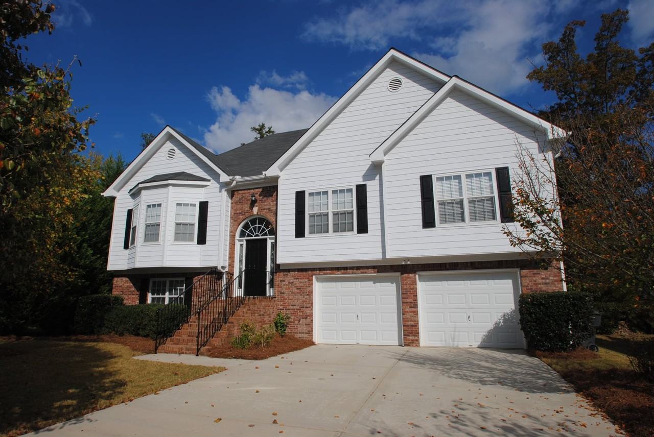 3085 Wellbrook Drive, Loganville, GA 30052, USA - 3 unit Rentals - Zumper