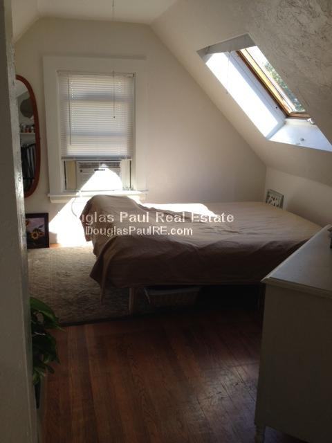 32 Cameron Ave - Photo 3 of 8