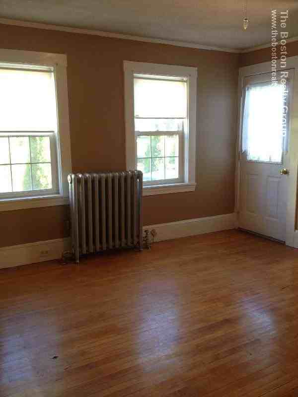 157 Bedford Rd - Photo 2 of 16