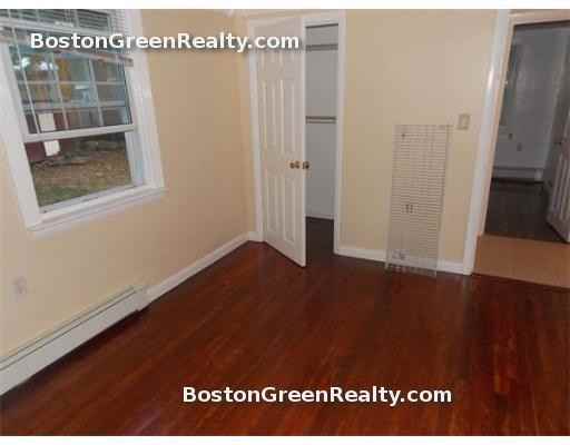 25 McCullough Rd - Photo 2 of 4