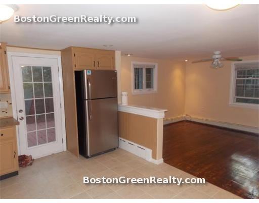 25 McCullough Rd - Photo 3 of 4