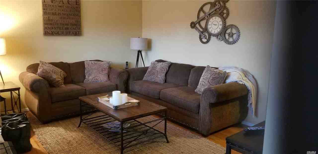 12 Hinton Ave - Photo 2 of 9