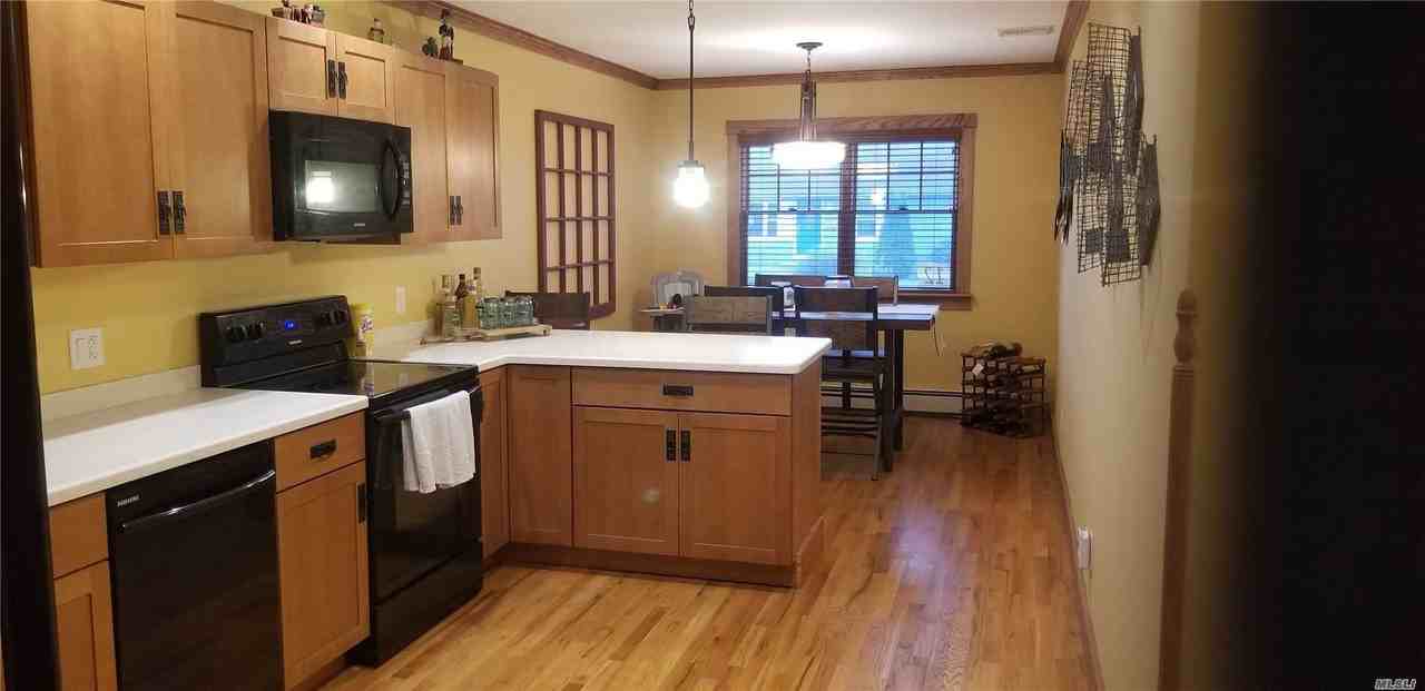 12 Hinton Ave - Photo 3 of 9