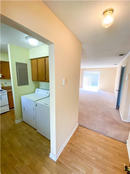 16 Cobbler Ct #B - Photo 5 of 17