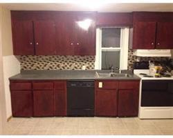 502 Pearl St - Photo 3 of 10