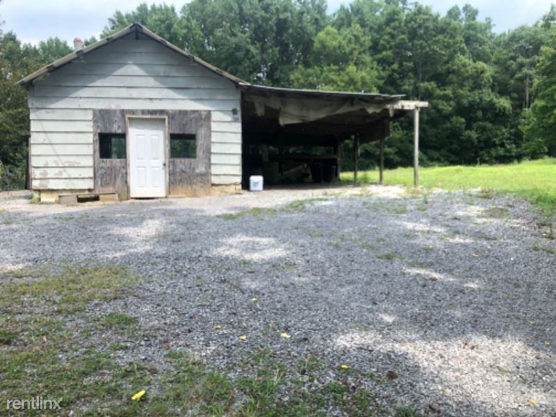 864 Jesstown Ln - Photo 2 of 7